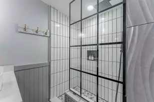 106 8th Ave, Bartlett, IL 60103 - Photo 9