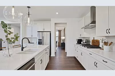 [Address not provided], Lisle, IL 60532 - Photo 5