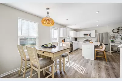 7906 Deer Crossing Drive, Plainfield, IL 60586 - Photo 9