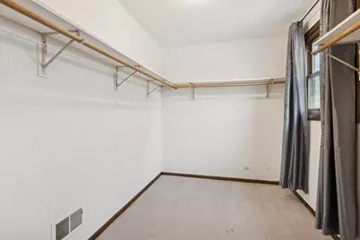 43 Inner Circle Drive, Des Plaines, IL 60016 - Photo 25