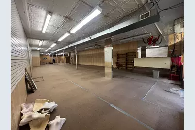 3025 N Milwaukee Avenue, Chicago, IL 60618 - Photo 3