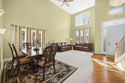 9229 Natchez Avenue, Morton Grove, IL 60053 - Photo 5