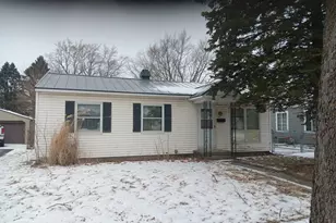 527 Fairlane Ave, Dekalb, IL 60115 - Photo 1