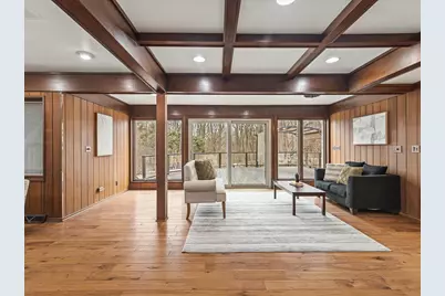 5827 Coachman Court, Rockford, IL 61107 - Photo 9