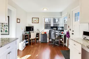 9043 Kenton Ave, Skokie, IL 60076 - Photo 11