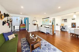 9043 Kenton Ave, Skokie, IL 60076 - Photo 5