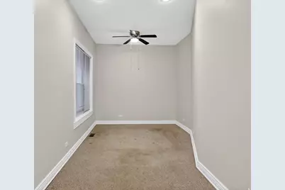 [Address not provided], Chicago, IL 60637 - Photo 13