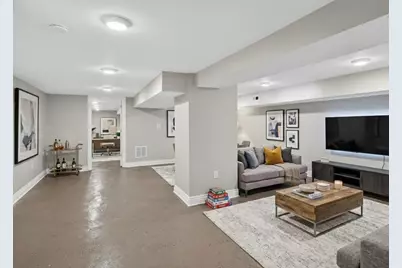 [Address not provided], Chicago, IL 60637 - Photo 43