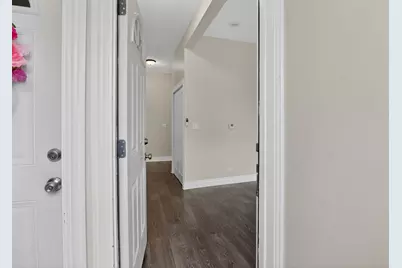 [Address not provided], Chicago, IL 60637 - Photo 7
