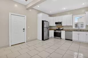 [Address not provided], Chicago, IL 60637 - Photo 27