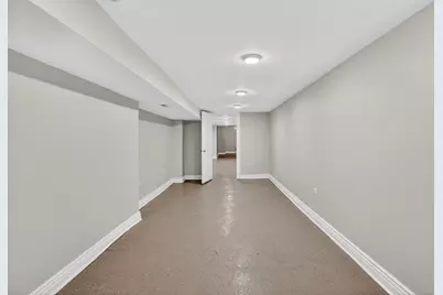 [Address not provided], Chicago, IL 60637 - Photo 49