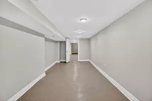 [Address not provided], Chicago, IL 60637 - Photo 49