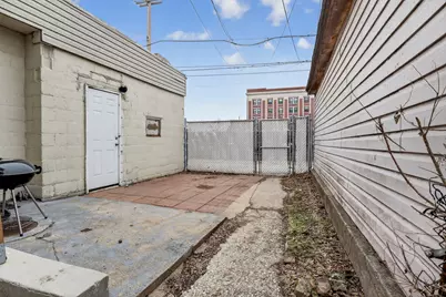 [Address not provided], Chicago, IL 60637 - Photo 73