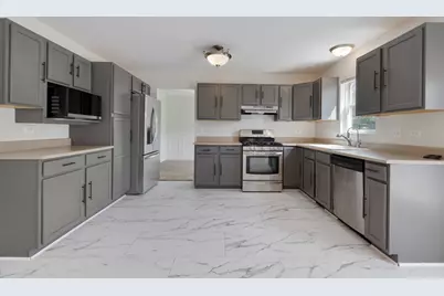 399 Fulton Street, South Elgin, IL 60177 - Photo 5