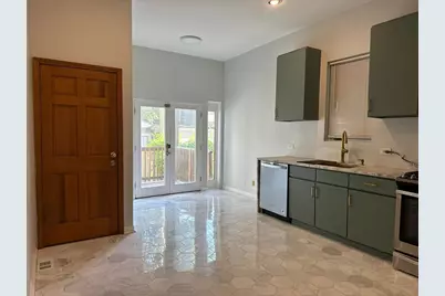 923 W Fletcher Street #1, Chicago, IL 60657 - Photo 9