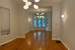 923 W Fletcher St, Chicago, IL 60657 - Photo 3