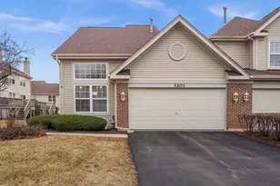 3201 Renard Ln, Saint Charles, IL 60175 - Photo 1