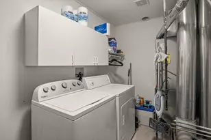 3201 Renard Ln, Saint Charles, IL 60175 - Photo 23