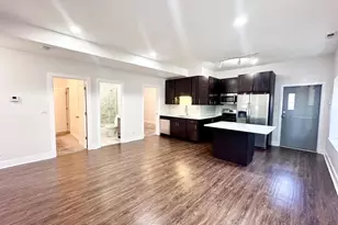 2959 N Hamlin Ave, Chicago, IL 60618 - Photo 5