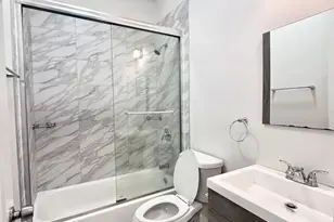 2959 N Hamlin Ave, Chicago, IL 60618 - Photo 11