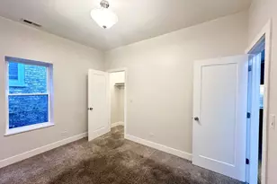 2959 N Hamlin Ave, Chicago, IL 60618 - Photo 7