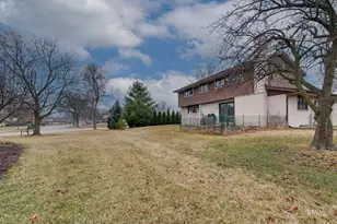 137 Haverhill Ln, Schaumburg, IL 60193 - Photo 33