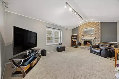 1948 Concord Drive, Downers Grove, IL 60516 - Photo 3