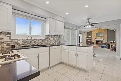 1948 Concord Drive, Downers Grove, IL 60516 - Photo 5