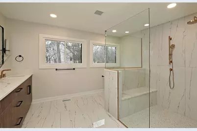 [Address not provided], Riverwoods, IL 60015 - Photo 17