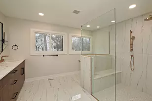 2580 Crestwood Ln, Riverwoods, IL 60015 - Photo 17