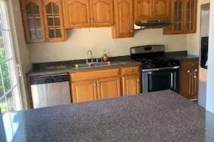 785 Woodside Dr, Roselle, IL 60172 - Photo 5