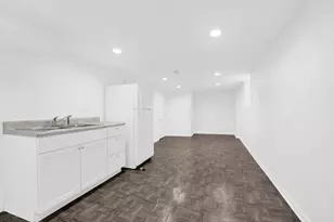 5037 W Winona St, Chicago, IL 60630 - Photo 29