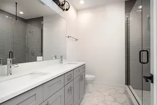 4608 S Indiana Ave, Chicago, IL 60653 - Photo 11