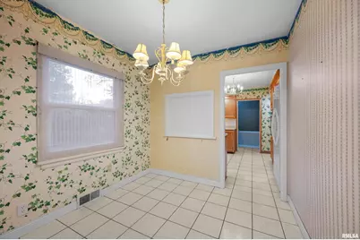 660 18th Avenue, East Moline, IL 61244 - Photo 9