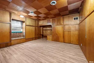 660 18th Ave, East Moline, IL 61244 - Photo 21