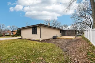 329 Antelope Trail, Carol Stream, IL 60188 - Photo 37