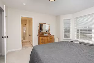 29 Cloverhill Cir, Bloomington, IL 61705 - Photo 41