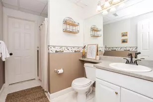 29 Cloverhill Cir, Bloomington, IL 61705 - Photo 49