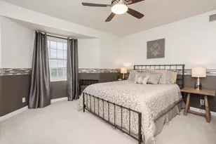 29 Cloverhill Cir, Bloomington, IL 61705 - Photo 43