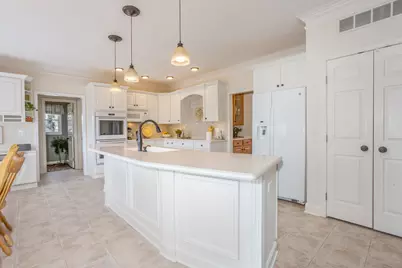 29 Cloverhill Circle, Bloomington, IL 61705 - Photo 21