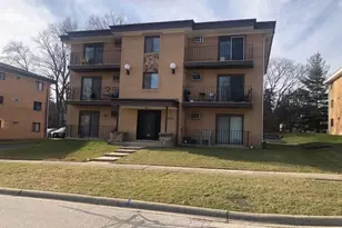 7722 Wildwood Ct, Darien, IL 60561 - Photo 1