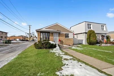 7852 Neenah Avenue, Burbank, IL 60459 - Photo 3