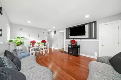 7852 Neenah Avenue, Burbank, IL 60459 - Photo 5