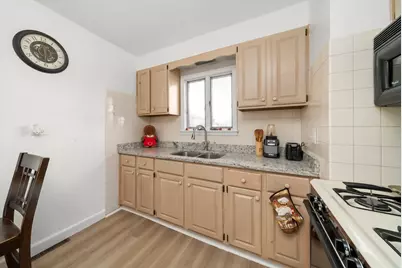 7852 Neenah Avenue, Burbank, IL 60459 - Photo 13