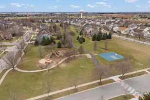 12601 S Poplar Xing, Plainfield, IL 60585 - Photo 31