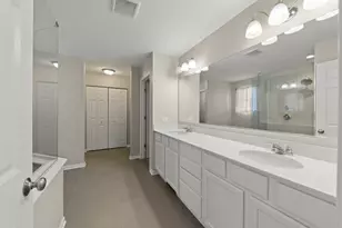 12601 S Poplar Xing, Plainfield, IL 60585 - Photo 17