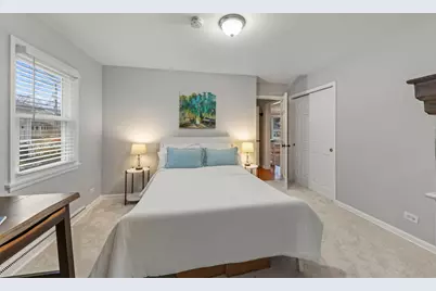 490 Carleton Avenue, Glen Ellyn, IL 60137 - Photo 15