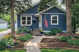 490 Carleton Ave, Glen Ellyn, IL 60137 - Photo 1