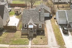 126 W Lowell Ave, Pontiac, IL 61764 - Photo 31