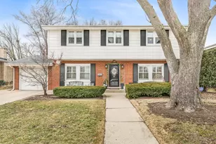 124 S Fairlane Ave, Elmhurst, IL 60126 - Photo 5
